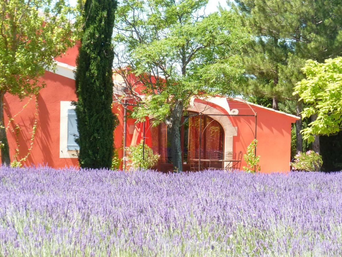 Luberon & Lavandes รูสซียง ภายนอก รูปภาพ